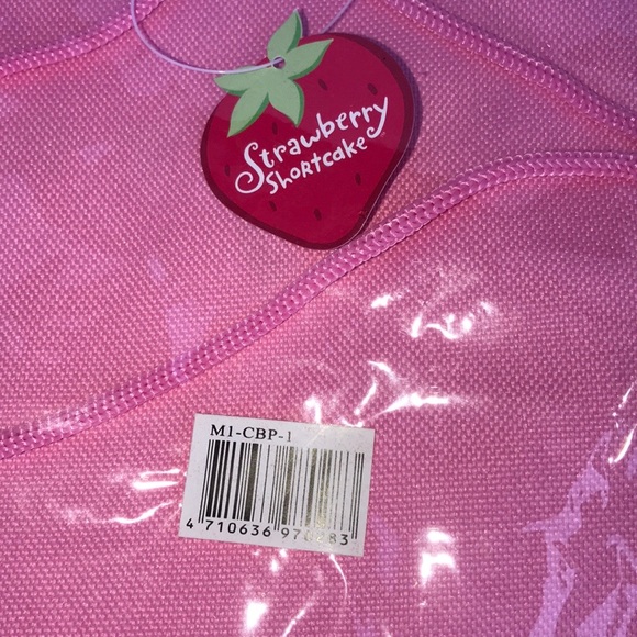 Strawberry Shortcake string back pack - Picture 2 of 4